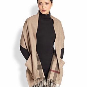 St Helene Burberry Scarf with pockets